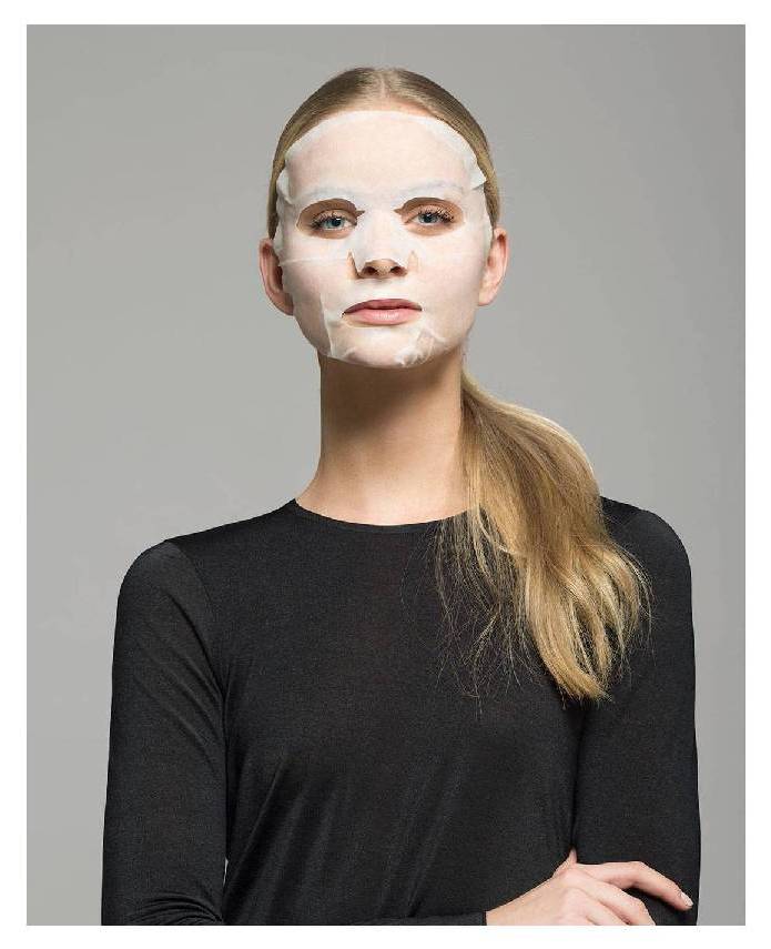 IROHA Cannabis Gesichtstuch Maske, Nährend & Entspannend - Image 2