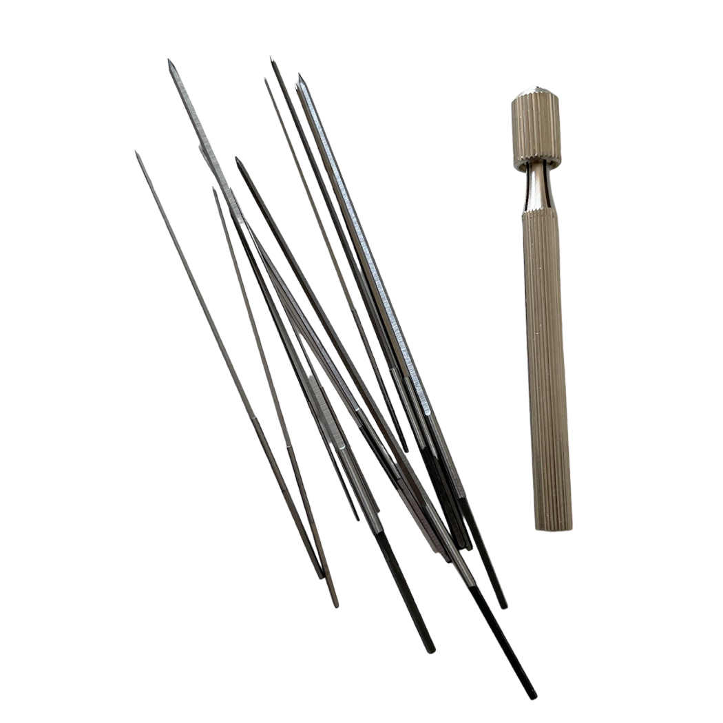 Set von 12 Reitern mit Winkel und Reiternhalter in Metallhülle