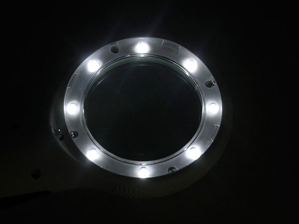 Lesen Lupe 4x Vergrößerung 8 LED UV Licht 60 mm Linse Weiß Ref 09064 - Image 2